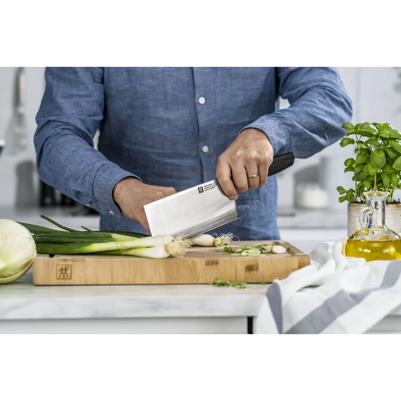 Zwilling Chin. Kochmesser 18 Cm, Weiß – Bild 3